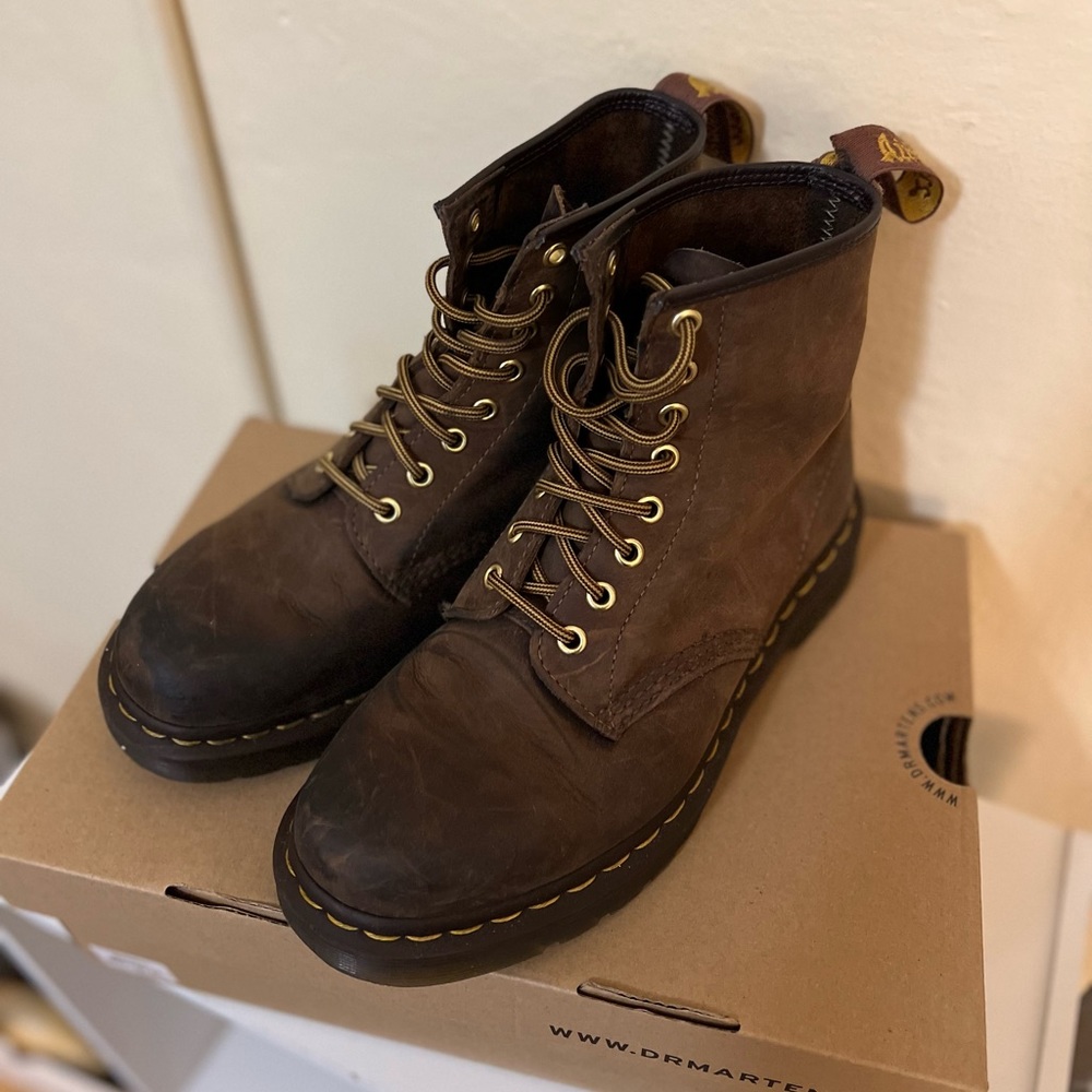 1460 Dr. Martens